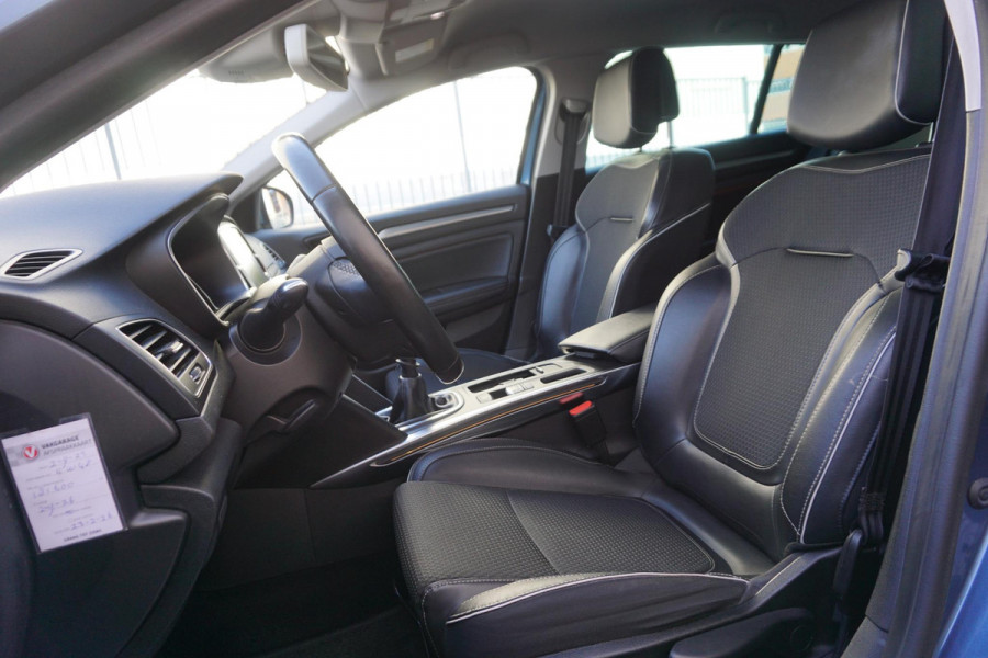 Renault Mégane Estate 1.2 TCe 130PK Bose/Trekhaak/17Inch.LMV/ Nette auto!