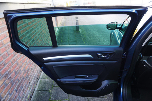 Renault Mégane Estate 1.2 TCe 130PK Bose/Trekhaak/17Inch.LMV/ Nette auto!