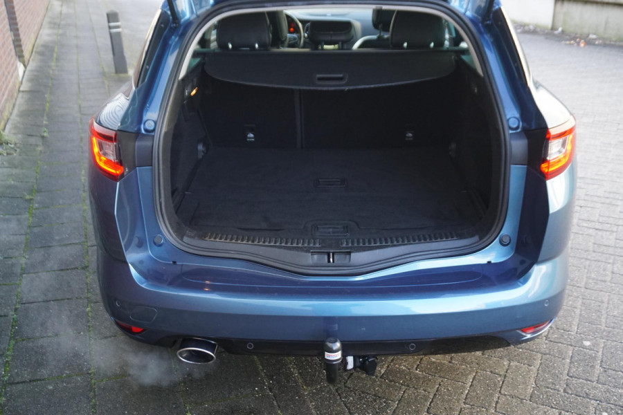 Renault Mégane Estate 1.2 TCe 130PK Bose/Trekhaak/17Inch.LMV/ Nette auto!