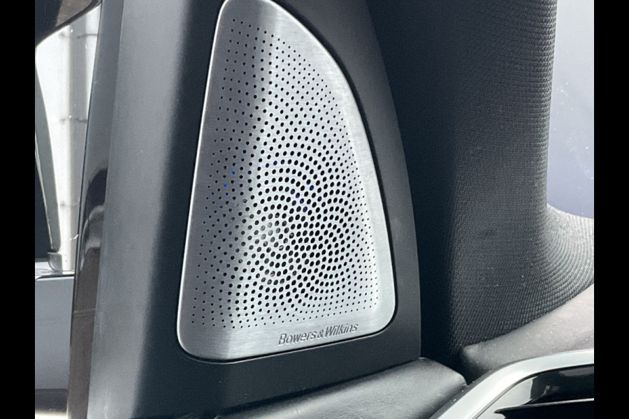 BMW X5 xDrive40i High Executive M-Sport Trekhaak HUD Pano B&W Luchtvering Stoelverw+Ventilatie Leer BOMVOL!