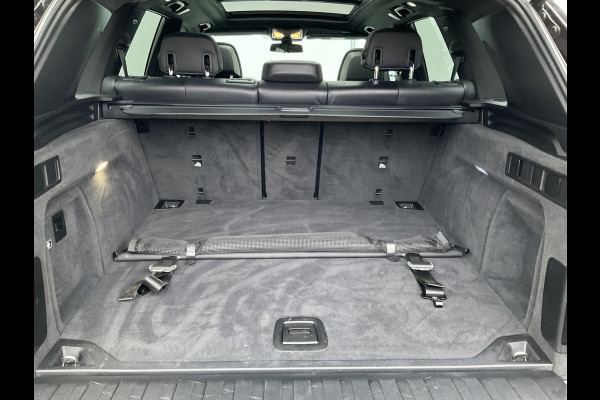 BMW X5 xDrive40i High Executive M-Sport Trekhaak HUD Pano B&W Luchtvering Stoelverw+Ventilatie Leer BOMVOL!