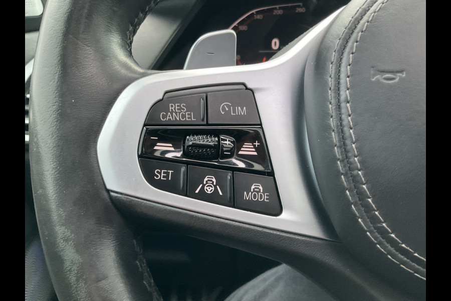 BMW X5 xDrive40i High Executive M-Sport Trekhaak HUD Pano B&W Luchtvering Stoelverw+Ventilatie Leer BOMVOL!