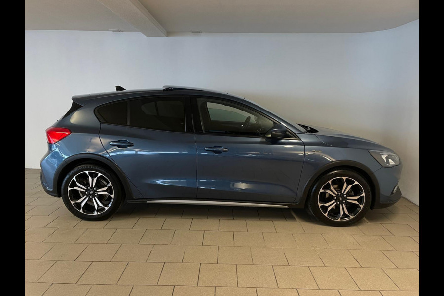 Ford Focus 1.0 EcoBoost Hybrid Active X Business PANO