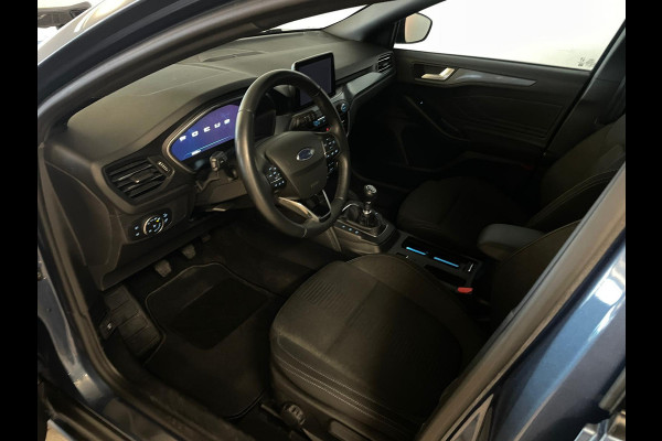 Ford Focus 1.0 EcoBoost Hybrid Active X Business PANO