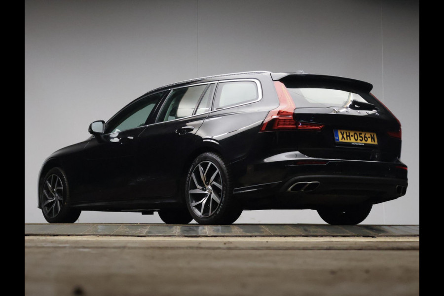 Volvo V60 2.0 T5 Sport (APPLE CARPLAY,NAVI,CAMERA,SPORTSTOELEN,LED,PDC,GETINT,NETTESTAAT)