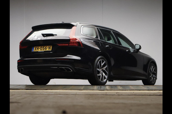 Volvo V60 2.0 T5 Sport (APPLE CARPLAY,NAVI,CAMERA,SPORTSTOELEN,LED,PDC,GETINT,NETTESTAAT)