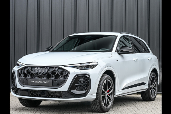 Audi Q5 2.0 TFSI e-hybrid quattro 368pk S edition Competition | S-Seats | B&O Sound | Head-Up | Memory | 360 Camera | Trekhaak | Keyless entree | Adaptive Cruise | Ambiance interieur | MMI bijrijder display|