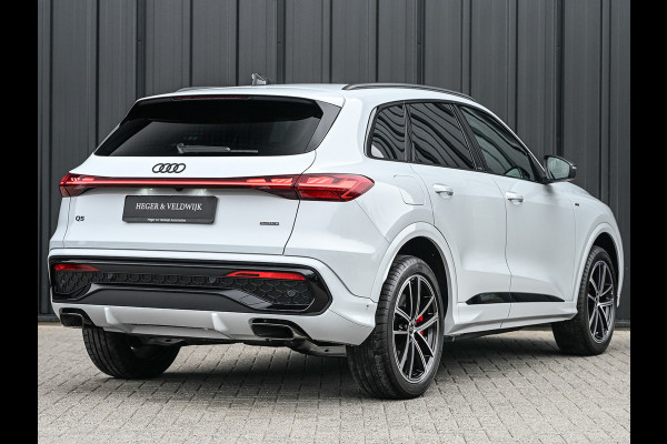 Audi Q5 2.0 TFSI e-hybrid quattro 368pk S edition Competition | S-Seats | B&O Sound | Head-Up | Memory | 360 Camera | Trekhaak | Keyless entree | Adaptive Cruise | Ambiance interieur | MMI bijrijder display|