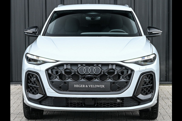 Audi Q5 2.0 TFSI e-hybrid quattro 368pk S edition Competition | S-Seats | B&O Sound | Head-Up | Memory | 360 Camera | Trekhaak | Keyless entree | Adaptive Cruise | Ambiance interieur | MMI bijrijder display|