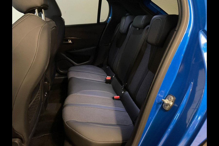 Peugeot 208 1.2 PureTech GT PANO AIRCO NAVI CRUISE BLUETOOTH LED METALLIC BLAUW PRIVACYGLAS ZEER NETTE AUTO