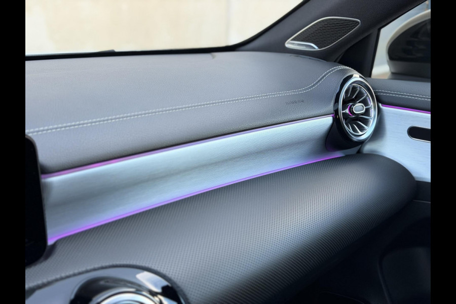 Mercedes-Benz A-Klasse A250e AMG Night Pano HUD Burmester 360 19'' Trekh Leder/alca