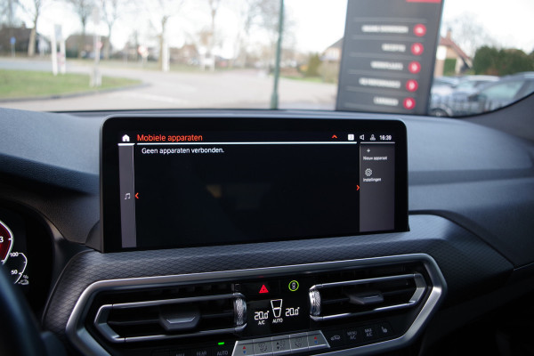 BMW X3 xDrive30e 293 PK High Executive M-Sport, Panoramadak, H/K Sound, Memory