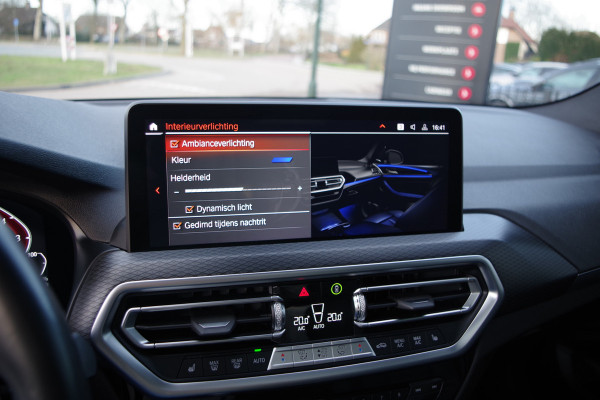 BMW X3 xDrive30e 293 PK High Executive M-Sport, Panoramadak, H/K Sound, Memory