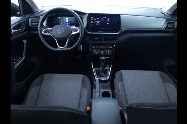 Volkswagen T-Cross 1.0 TSI Business Edition Automaat 116 PK | nw model | Stoelverwarming | PDC V+A | Airco | Draadloze telefoonlader, Apple Carplay / Android auto, Led