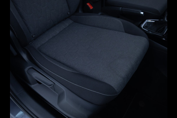 Volkswagen T-Cross 1.0 TSI Business Edition Automaat 116 PK | nw model | Stoelverwarming | PDC V+A | Airco | Draadloze telefoonlader, Apple Carplay / Android auto, Led