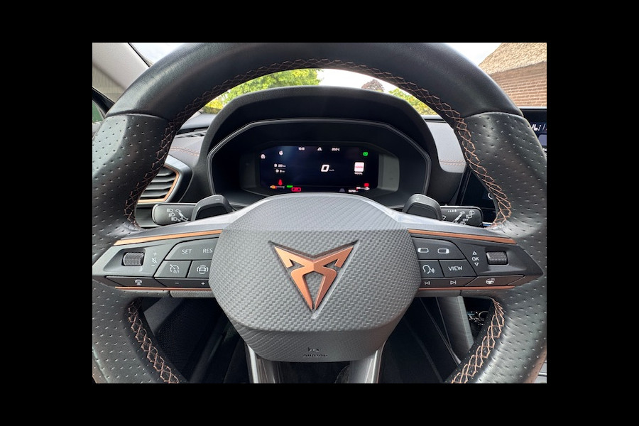 CUPRA Formentor 1.4 TSI e-Hybrid Essential PHEV APPLE CARPLAY STOELVERW LED 50000KM!!!