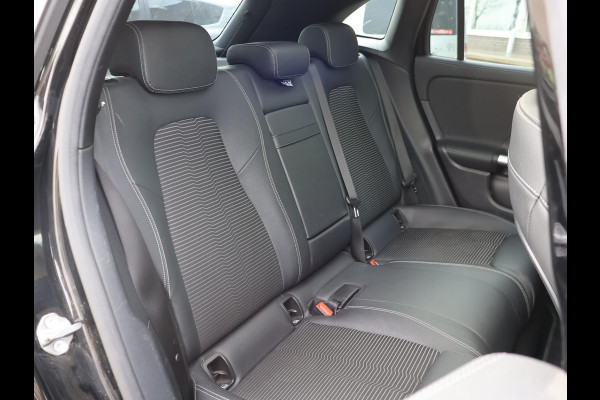 Mercedes-Benz EQA 250 LUXURY 67 kWh SOH 96% + PANORAMA | CAMERA | SFEERVERLICHTING | STOELVERWARMING