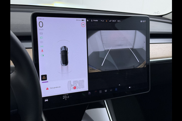Tesla Model 3 RWD SR plus 325PK SOH 93% LFP Accu Lmv 18" AutoPilot Leder Panoramadak Adaptive-Cruise Camera's Elektr.-Stuur+Stoelen+Spiegels+G Navi LED DAB Voorverwarmen interieur via App Keyless One-Pedal-Drive 1e Eigenaar Origineel Nederlandse Auto Fabrieksgarantie op Accu en Motor tot 11-12-2028/160.000km