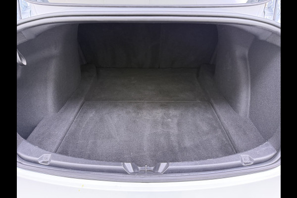 Tesla Model 3 RWD SR plus 325PK SOH 93% LFP Accu Lmv 18" AutoPilot Leder Panoramadak Adaptive-Cruise Camera's Elektr.-Stuur+Stoelen+Spiegels+G Navi LED DAB Voorverwarmen interieur via App Keyless One-Pedal-Drive 1e Eigenaar Origineel Nederlandse Auto Fabrieksgarantie op Accu en Motor tot 10-12-2028/160.000km