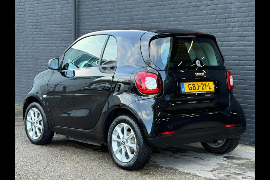 Smart Fortwo EQ Comfort 18 kWh NAVI | PDC | AUTOMAAT | AIRCO | NWE APK
