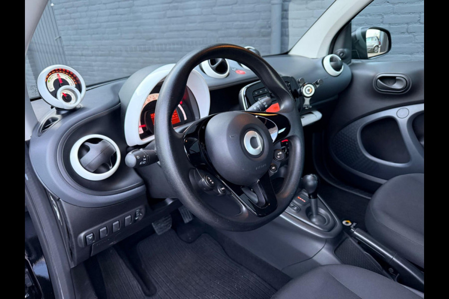 Smart Fortwo EQ Comfort 18 kWh NAVI | PDC | AUTOMAAT | AIRCO | NWE APK
