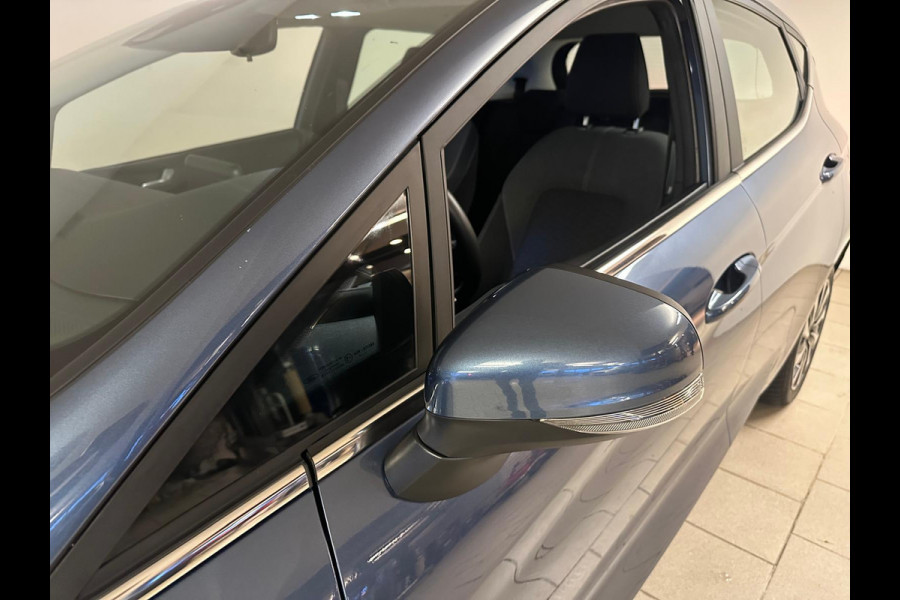 Ford Fiesta 1.0 EcoBoost Hybrid Titanium X 125PK MILD HYBRID AIRCO NAVI CRUISE APPLE CARPLAY VELGEN NIEUWSTAAT