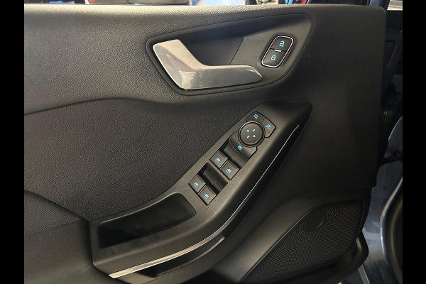 Ford Fiesta 1.0 EcoBoost Hybrid Titanium X 125PK MILD HYBRID AIRCO NAVI CRUISE APPLE CARPLAY VELGEN NIEUWSTAAT