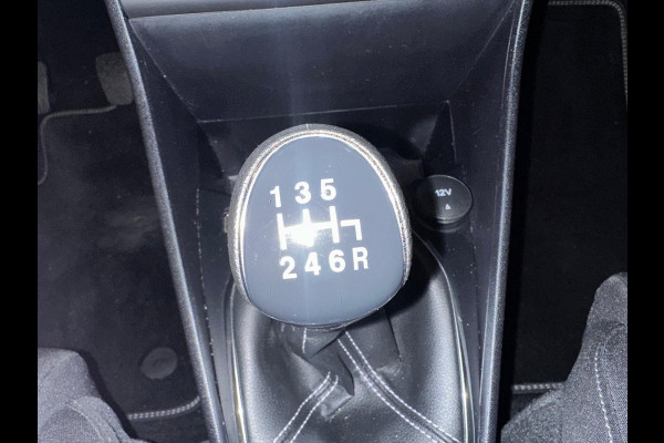 Ford Fiesta 1.0 EcoBoost Hybrid Titanium X 125PK MILD HYBRID AIRCO NAVI CRUISE APPLE CARPLAY VELGEN NIEUWSTAAT