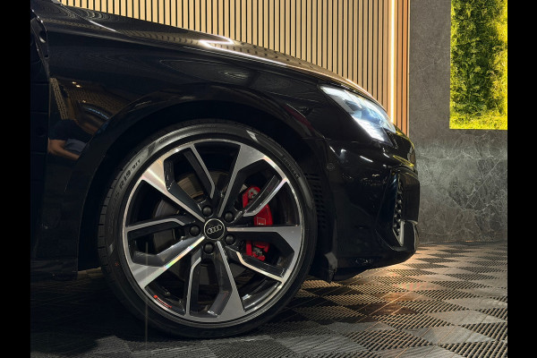 Audi S3 Sportback 2.0 TFSI quattro Edition One |PANORAMADAK|B&O|KEYLESS|CARPLAY|310PK|SFEERVERLICHTING|DEALER ONDERHOUDEN|2023 VOL