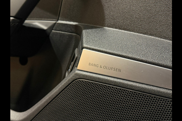 Audi S3 Sportback 2.0 TFSI quattro Edition One |PANORAMADAK|B&O|KEYLESS|CARPLAY|310PK|SFEERVERLICHTING|DEALER ONDERHOUDEN|2023 VOL