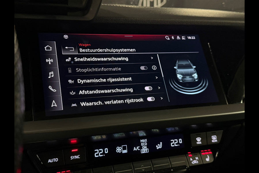Audi S3 Sportback 2.0 TFSI quattro Edition One |PANORAMADAK|B&O|KEYLESS|CARPLAY|310PK|SFEERVERLICHTING|DEALER ONDERHOUDEN|2023 VOL
