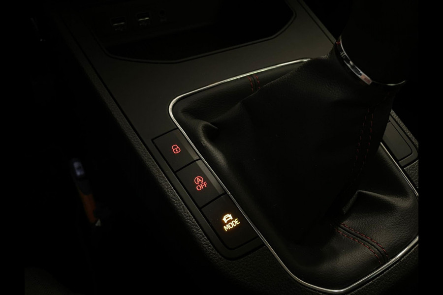 Seat Ibiza 1.0 TSI FR Business Intense PANO ECC 18 inch Velgen