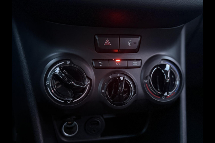 Peugeot 208 1.2 PureTech Blue Lion 1e Eigenaar|Navi|Airco|Cruise|D-Riem v.v. in 2024|N.A.P|PDC|Carplay|APK tot 03-2027