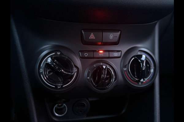 Peugeot 208 1.2 PureTech Blue Lion 1e Eigenaar|Navi|Airco|Cruise|D-Riem v.v. in 2024|N.A.P|PDC|Carplay|APK tot 03-2027