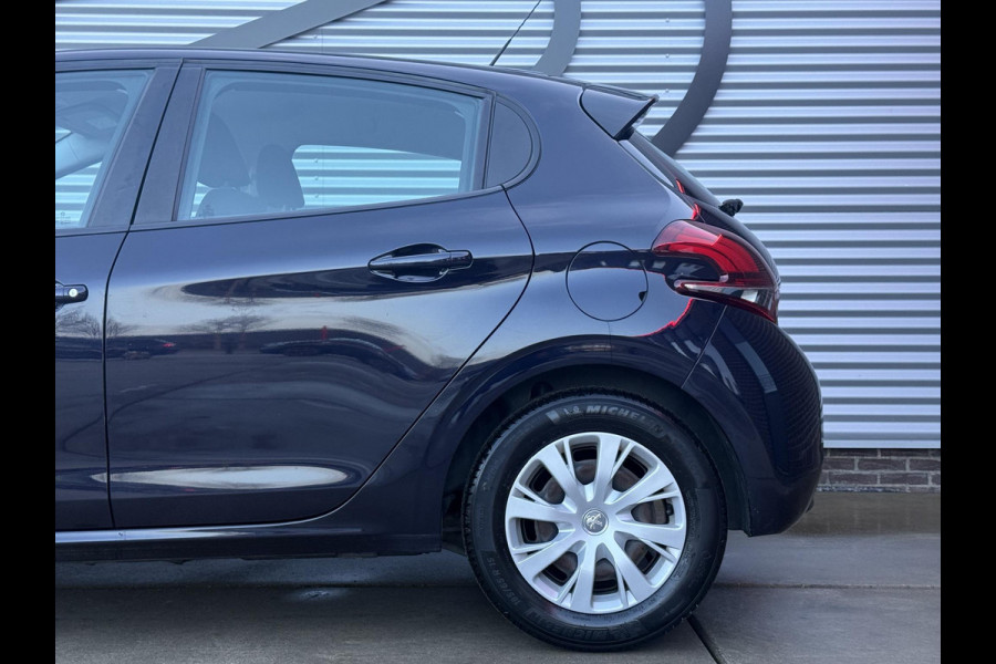 Peugeot 208 1.2 PureTech Blue Lion 1e Eigenaar|Navi|Airco|Cruise|D-Riem v.v. in 2024|N.A.P|PDC|Carplay|APK tot 03-2027