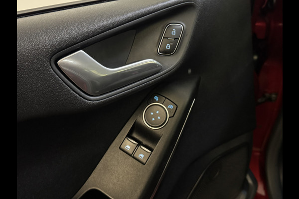 Ford Fiesta 1.0 EcoBoost 100PK TITANIUM NAVI/LED/CRUISE