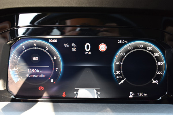 Volkswagen Golf Variant NEW 1.5 TSI LIFE VIRTUAL/PDC/CARPLAY /STUURVERW /FABRIEKS GARANTIE