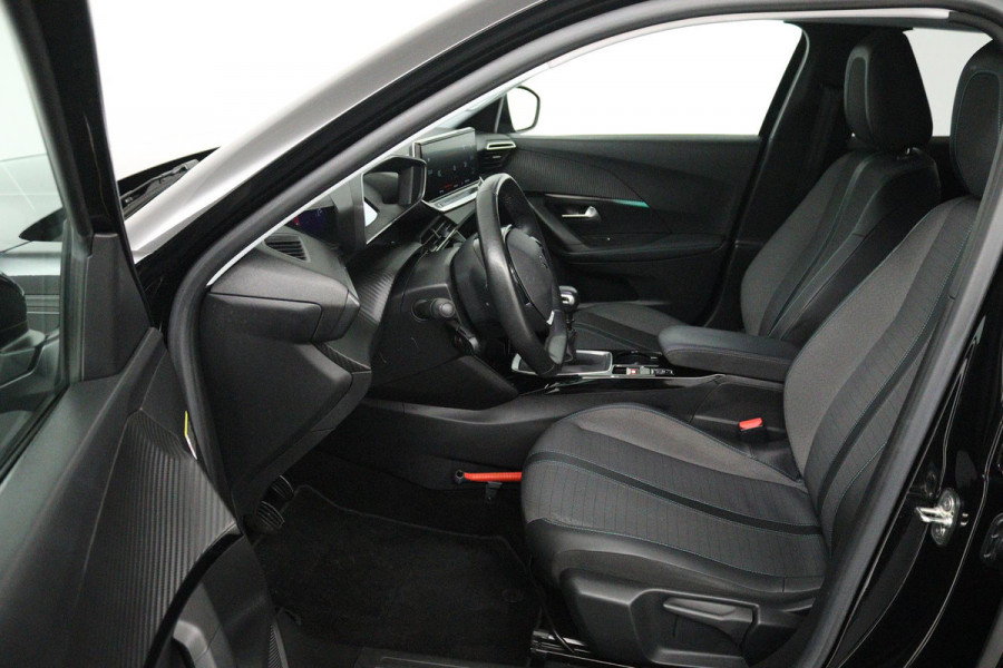 Peugeot 2008 1.2 PureTech Blue Lease Allure (NAVIGATIE, CAMERA, PDC, CARPLAY, LED, 1e EIGENAAR, GOED ONDERHOUDEN)