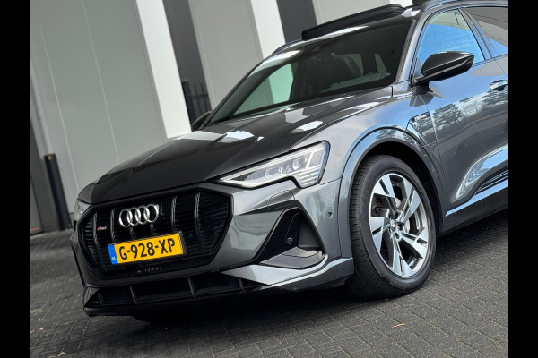 Audi e-tron E-tron quattro Launch edition Black 2x S - LINE, panoramadak, 1/2 lederen sportinterieur, vele opties, NL auto