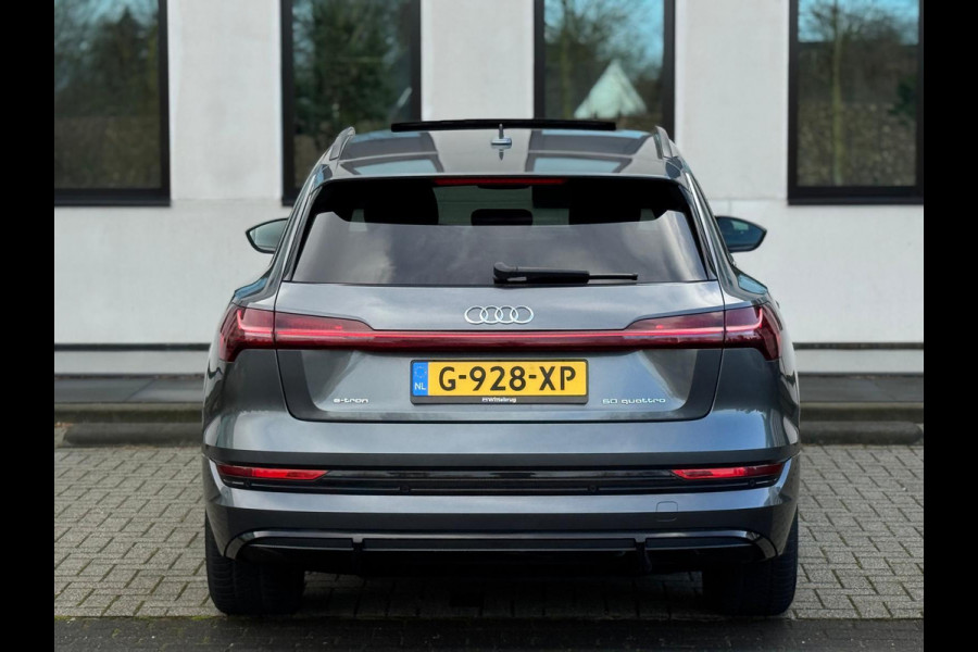 Audi e-tron E-tron quattro Launch edition Black 2x S - LINE, panoramadak, 1/2 lederen sportinterieur, vele opties, NL auto