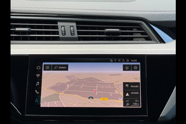 Audi e-tron E-tron quattro Launch edition Black 2x S - LINE, panoramadak, 1/2 lederen sportinterieur, vele opties, NL auto