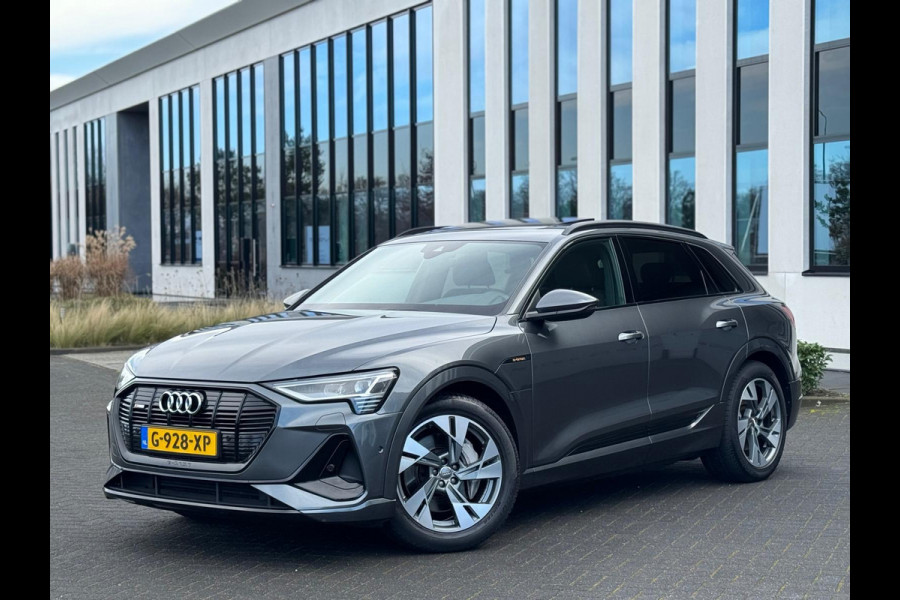 Audi e-tron E-tron quattro Launch edition Black 2x S - LINE, panoramadak, 1/2 lederen sportinterieur, vele opties, NL auto