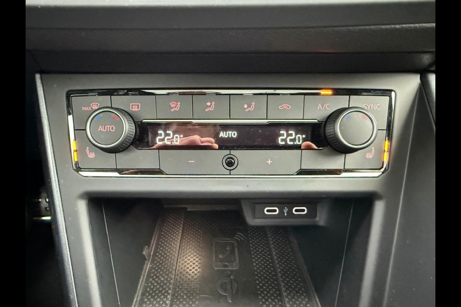 Volkswagen Polo 2.0 TSI GTI /Panodak /Camera /Led /Beats