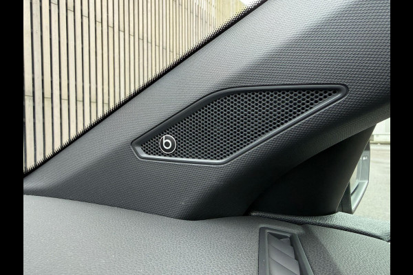 Volkswagen Polo 2.0 TSI GTI /Panodak /Camera /Led /Beats