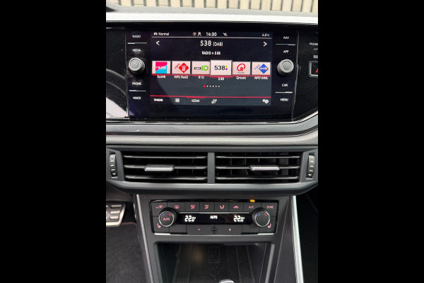 Volkswagen Polo 2.0 TSI GTI /Panodak /Camera /Led /Beats