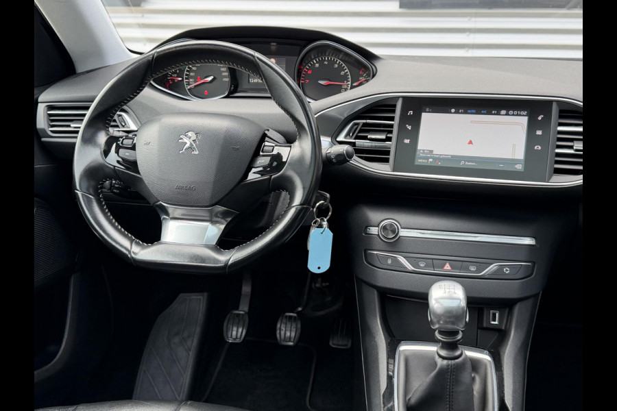 Peugeot 308 1.2 PureTech Blue Lease Executive 1e Eigenaar|Navi|Pano|D-Riem v.v.|Carplay|Clima|Leder|Cruise|N.A.P|APK tot 07-2026