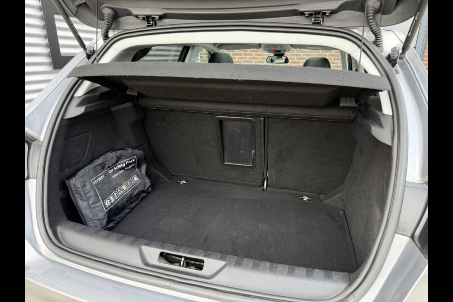 Peugeot 308 1.2 PureTech Blue Lease Executive 1e Eigenaar|Navi|Pano|D-Riem v.v.|Carplay|Clima|Leder|Cruise|N.A.P|APK tot 07-2026