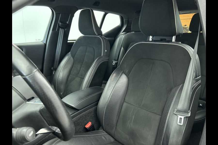 Volvo XC40 Recharge 408Pk 535KM Wltp SOH 91% AWD R-Design / Pdc.+Camera / 1/2 Leder / Stoel-Stuurverwarming / Navigatie / Apk 05-2027