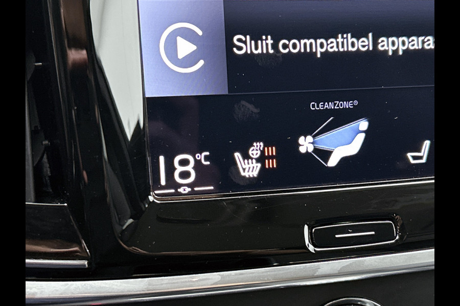 Volvo V90 2.0 B4 198PK Pro Edition automaat / Airco-ecc / Navi / Leder / Adap-cruise / Lmv / Xenon / Car-play / Apk 04-2027