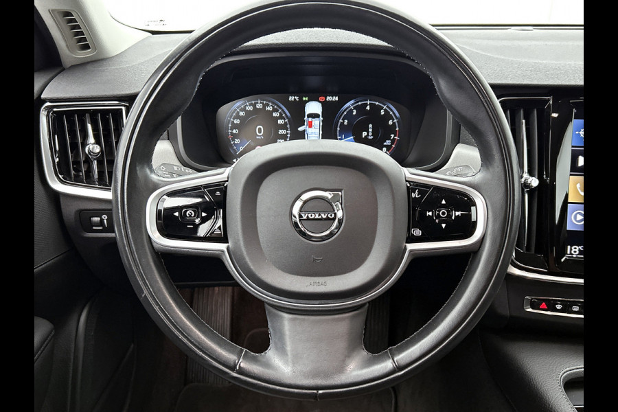 Volvo V90 2.0 B4 198PK Pro Edition automaat / Airco-ecc / Navi / Leder / Adap-cruise / Lmv / Xenon / Car-play / Apk 04-2027